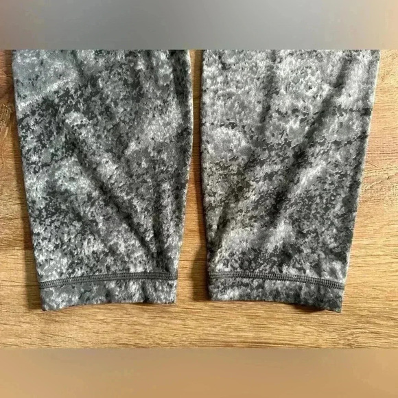 Lululemon Align Pant II 25" Size 8 Area  Ice Grey - Picture 6 of 13